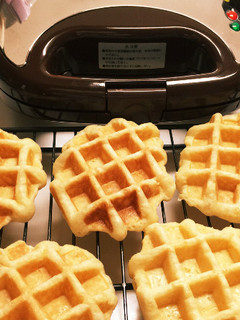 カルピスソフトでもちもちワッフル-レシピのメイン写真