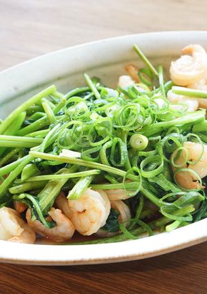 絶品 お店超え 空心菜とエビの炒め物-レシピのメイン写真