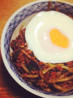 ピリ辛野菜スタミナ丼-レシピのメイン写真