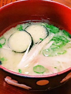 なすとみょうがのお味噌汁-レシピのメイン写真