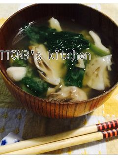 小松菜と舞茸のお味噌汁♪-レシピのメイン写真