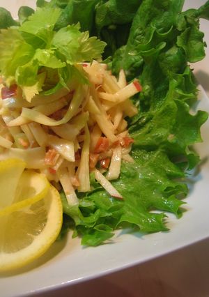セロリと林檎*Peanut Salad*-レシピのメイン写真