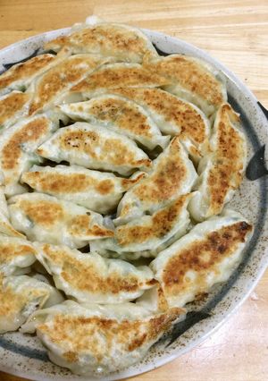 豆腐も入ってる☆簡単健康焼きギョーザ-レシピのメイン写真