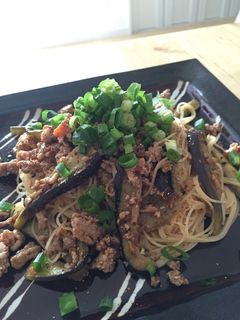 食べるラー油で麻婆茄子風ピリ辛冷製パスタ-レシピのメイン写真