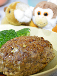 *アボカドチーズハンバーグ☆わさび醤油で-レシピのメイン写真