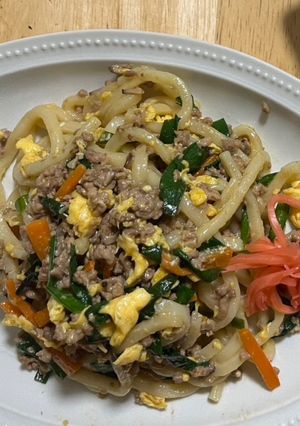 にらたま焼きうどん（子供も好きな味）-レシピのメイン写真