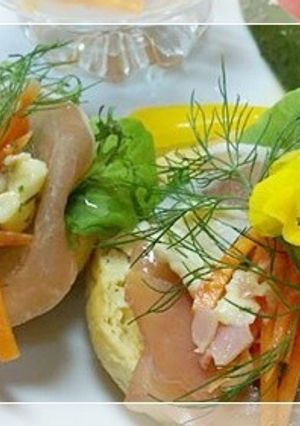 低糖質ロールパンで！爽やかチーズカナッペ-レシピのメイン写真