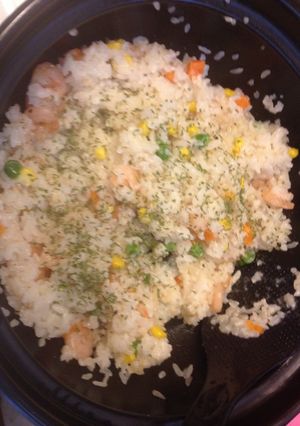 簡単レンチン土鍋でエビピラフ-レシピのメイン写真