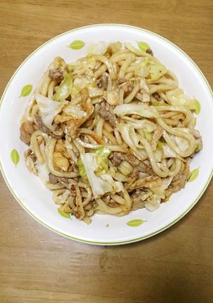 辛口焼き肉タレで作る簡単焼きうどん-レシピのメイン写真