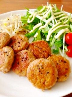 豚挽き肉で♪ふわふわお豆腐入りつくね-レシピのメイン写真