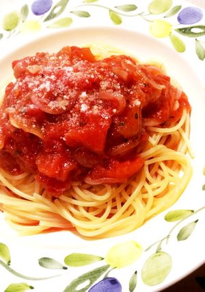 お昼ご飯にも！簡単トマトパスタ！-レシピのメイン写真