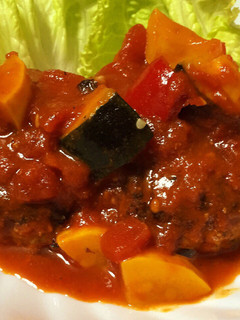 ズッキーニとトマトの煮込みハンバーグ-レシピのメイン写真