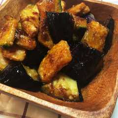 รูปของ ナスとかぼちゃの甘辛おかず