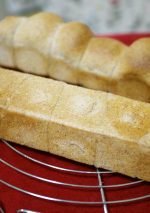 小麦胚芽のはちみつ食パン★自家製酵母-レシピのメイン写真