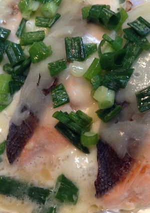 フライパンで簡単！鮭のにんにくチーズ焼き-レシピのメイン写真