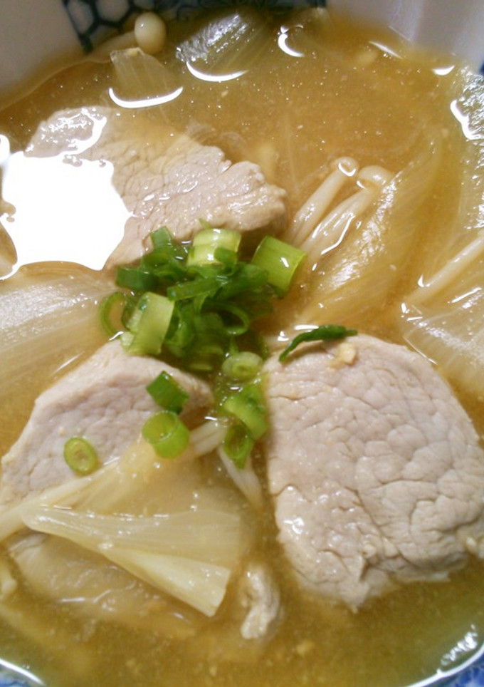 簡単！　豚肉と玉ねぎ、えのきの味噌煮込み-レシピのメイン写真