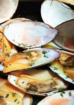 簡単！旨みが最高！白貝の酒蒸しバター風味-レシピのメイン写真