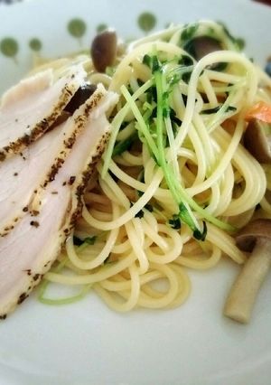 簡単！豆苗としめじのさっぱり和風パスタ-レシピのメイン写真
