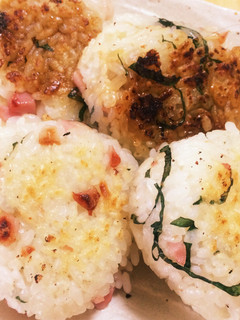 ベーコンチーズの焼きおにぎり-レシピのメイン写真