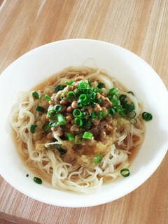 簡単!おろし納豆そうめん-レシピのメイン写真