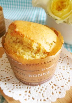 いちごのフリーズドライでHМカップケーキ-レシピのメイン写真