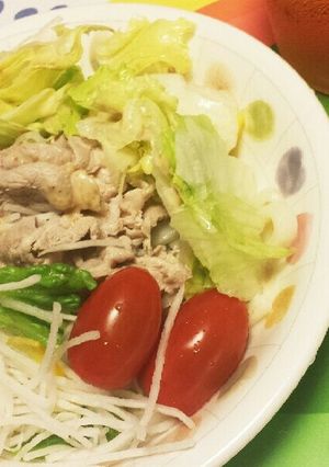 簡単★三人前600円✩ごましゃぶ冷うどん-レシピのメイン写真