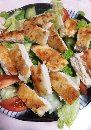 ダイエット中胸肉でチキンサラダ-レシピのメイン写真