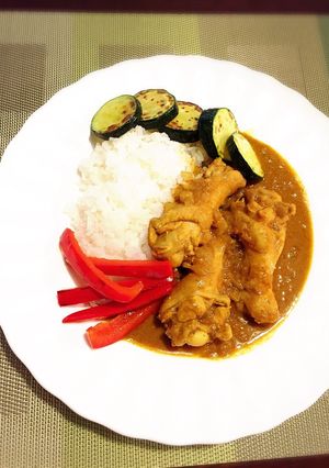 夏野菜と手羽元のピリ辛ヘルシーカレー-レシピのメイン写真