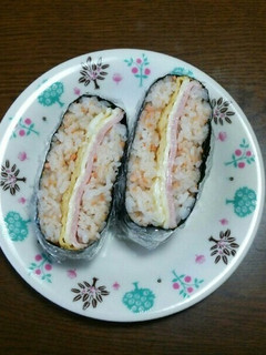 ハムチーズのおにぎらず-レシピのメイン写真