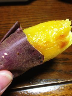ねっとりほくほく♡待つだけ焼き芋♪-レシピのメイン写真