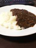 コックリ美味しい♪シンプル黒カレー
