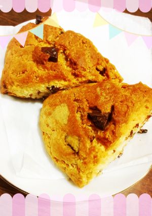 スタバ風✩チョコレートチャンクスコーン-レシピのメイン写真