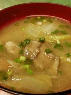 舞茸と白菜の味噌汁♪-レシピのメイン写真