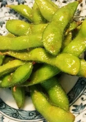 ビールのお供に！枝豆のペペロンチーノ風-レシピのメイン写真