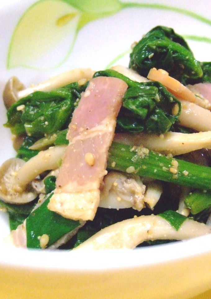 ほうれん草とあっさりベーコンの胡麻和え-レシピのメイン写真