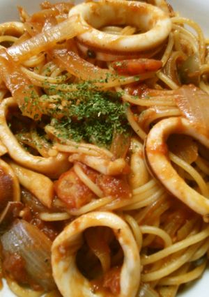 簡単ランチ！　イカのトマトソースパスタ♪-レシピのメイン写真