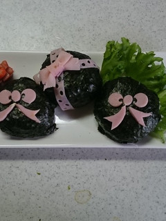デコおにぎり・魚肉ソーセージ・りぼん-レシピのメイン写真