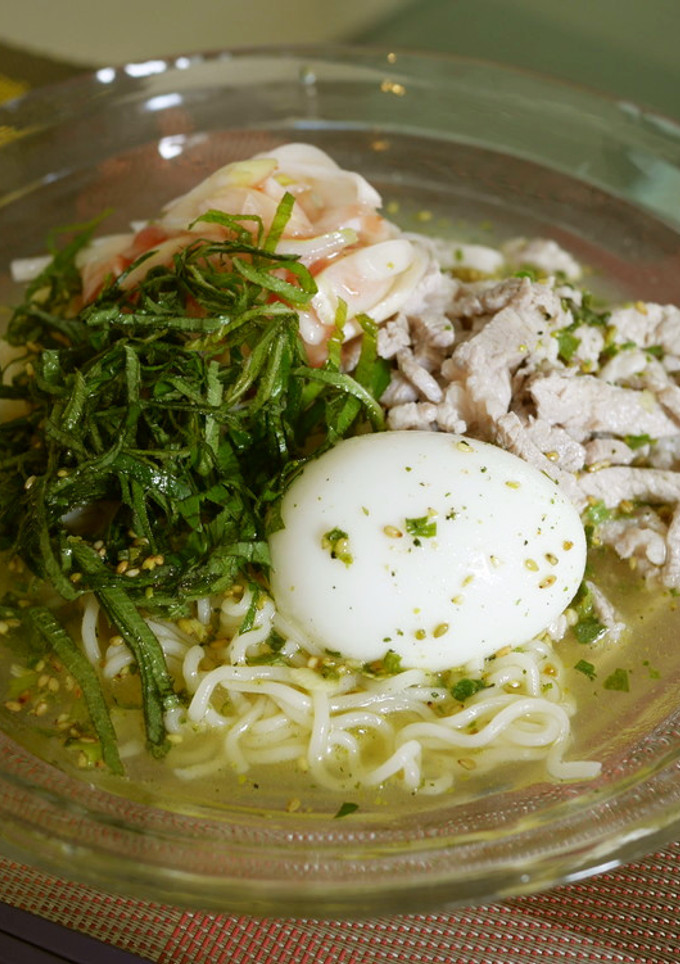 紫蘇とネギと梅でさっぱり冷やし塩ラーメン-レシピのメイン写真