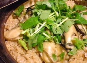 牡蠣の旨味たっぷり♪土鍋で牡蠣ご飯-レシピのメイン写真