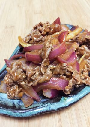 簡単！牛肉と玉ねぎのケチャップ炒め-レシピのメイン写真
