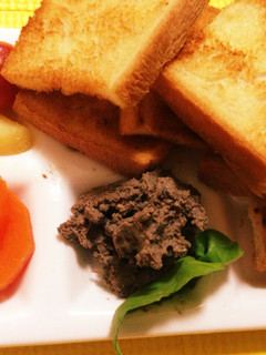 スライストーストと食べる☆レバーペースト-レシピのメイン写真