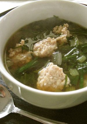小松菜と鶏団子のスープ@10分-レシピのメイン写真