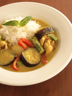 カレー粉で作る夏のエスニックカレー♪-レシピのメイン写真