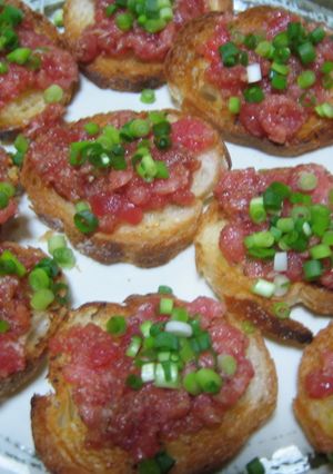 サクサク簡単！マグロのブルスケッタ-レシピのメイン写真