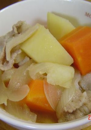 炒めない！汁たっぷり肉じゃが-レシピのメイン写真