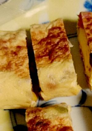 野菜たっぷりそぼろの卵焼き-レシピのメイン写真