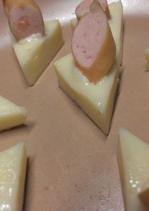 チーズとソーセージのフィンガーティップス-レシピのメイン写真