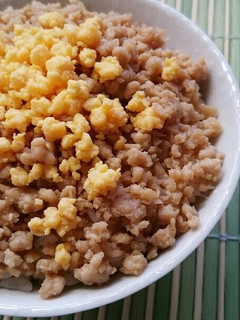超低脂肪! 鶏そぼろ丼-レシピのメイン写真