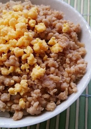 超低脂肪！ 鶏そぼろ丼-レシピのメイン写真