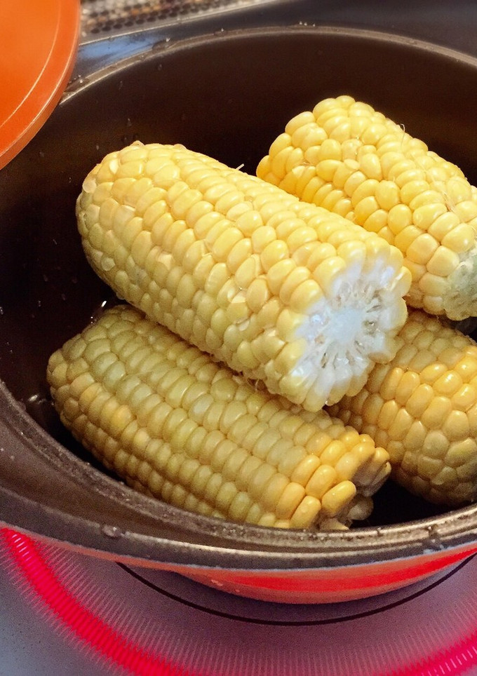 無加水鍋でとっても甘〜い♪とうもろこし-レシピのメイン写真